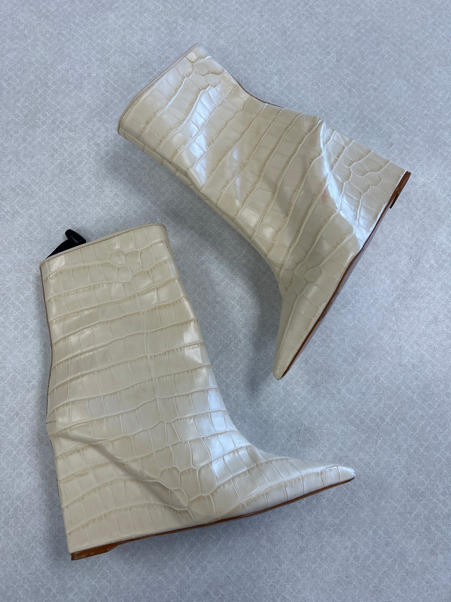 BOOTS ANKLE HEELS by CMB In CREAM, Size: 8