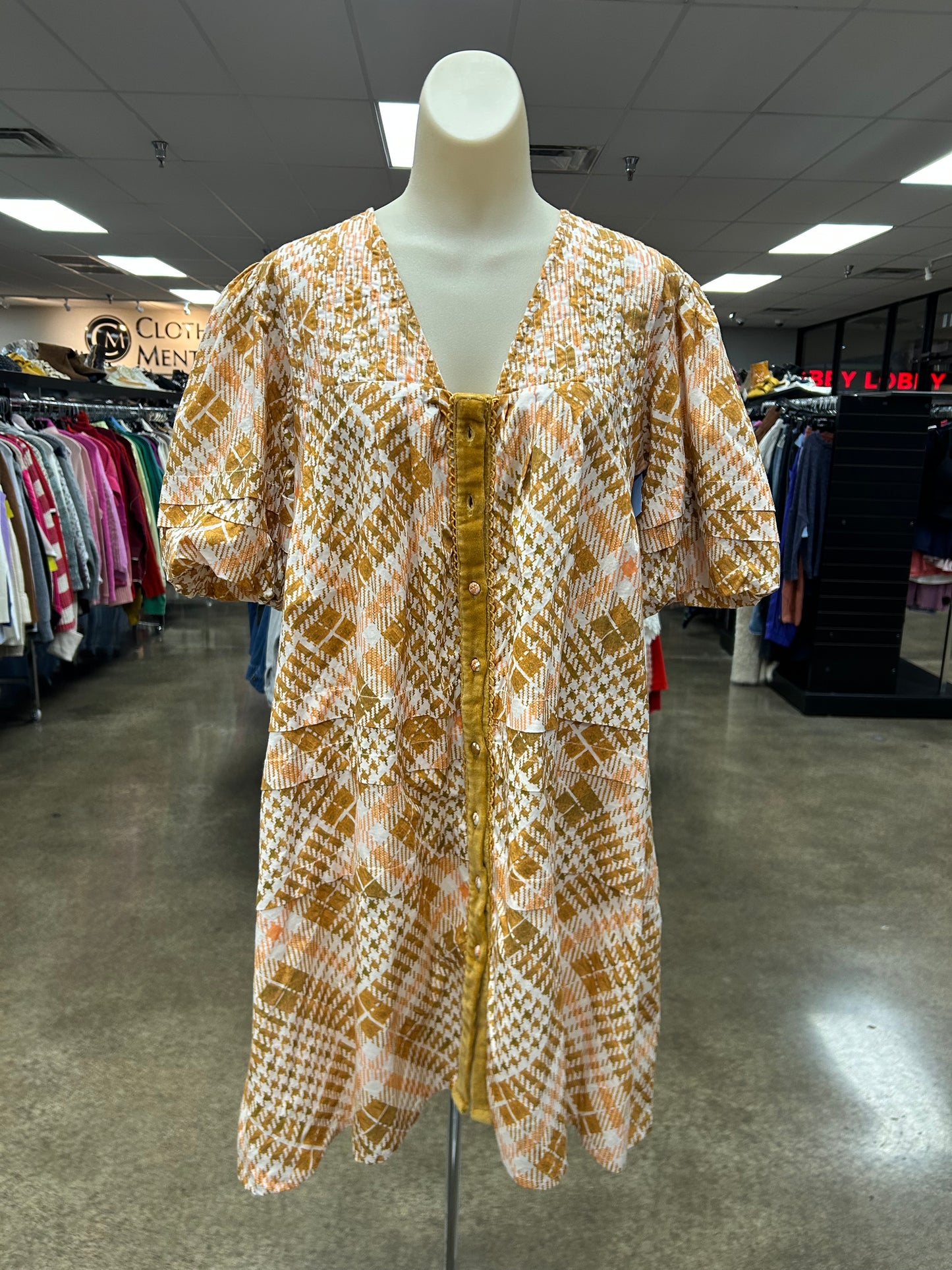 Dress Casual Short By Clothes Mentor In Brown & Orange, Size:M