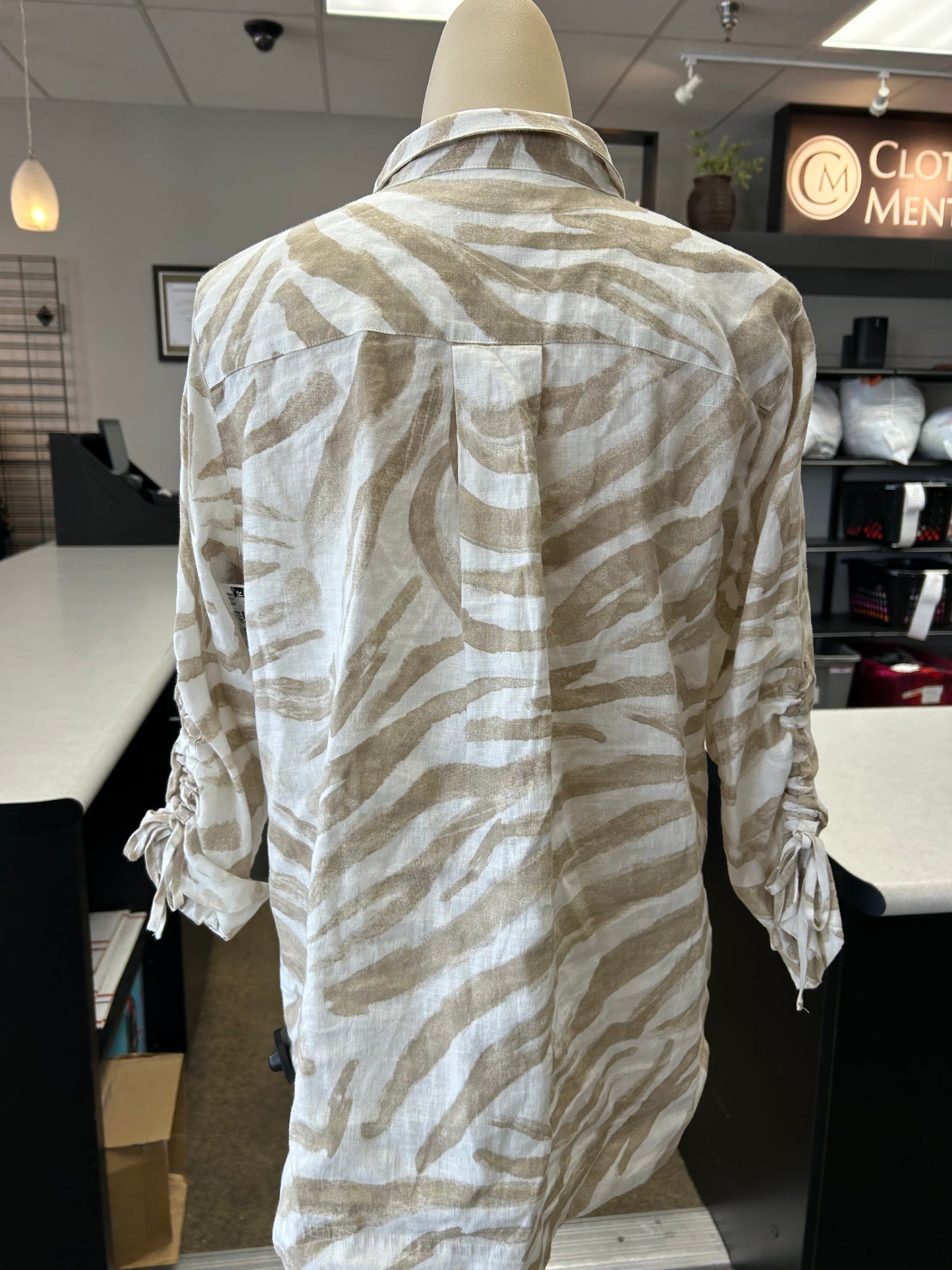 Top Ls By John Mark In Tan & White, Size:Xs