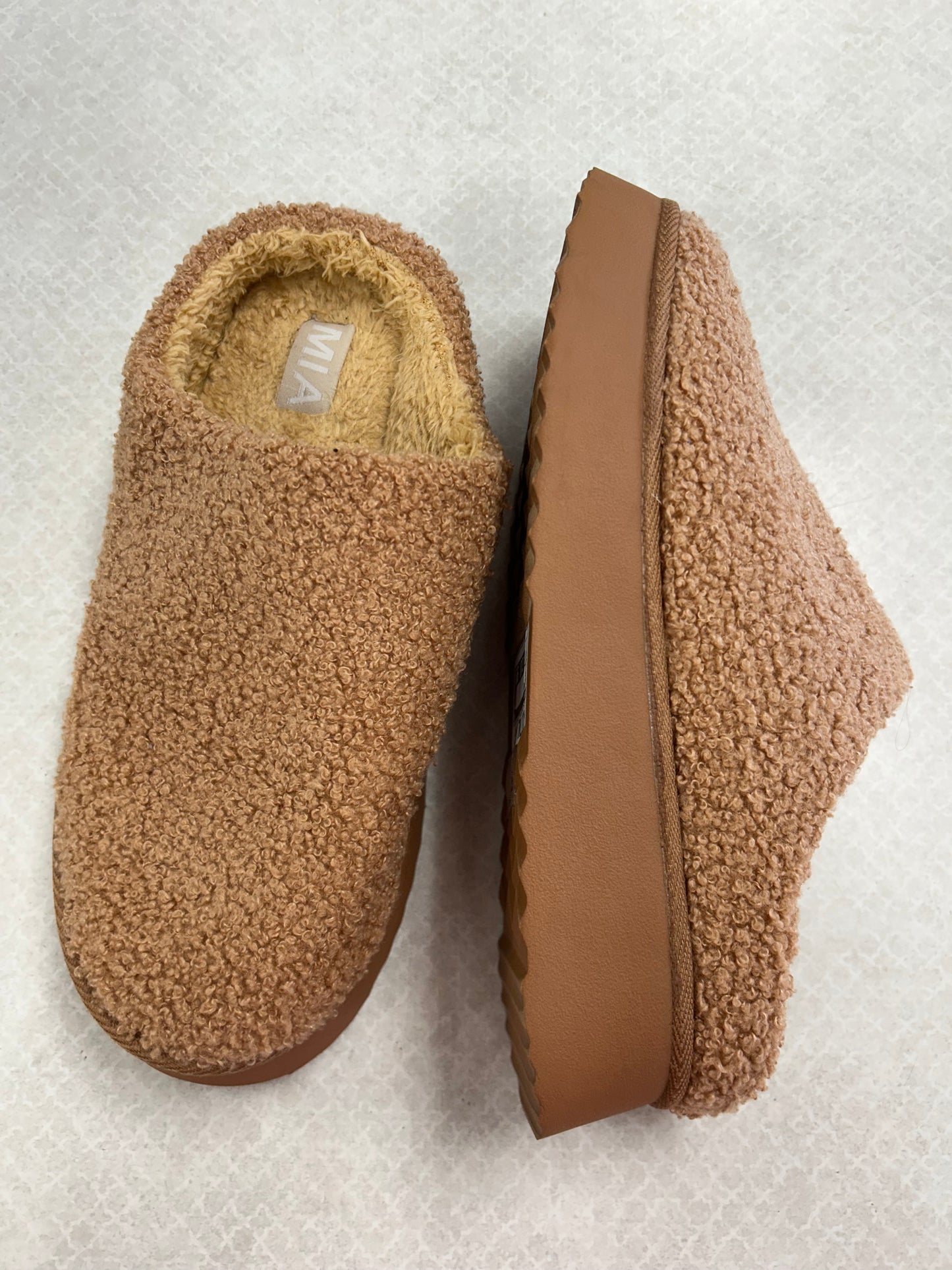 Slippers By Mia In Tan, Size:9