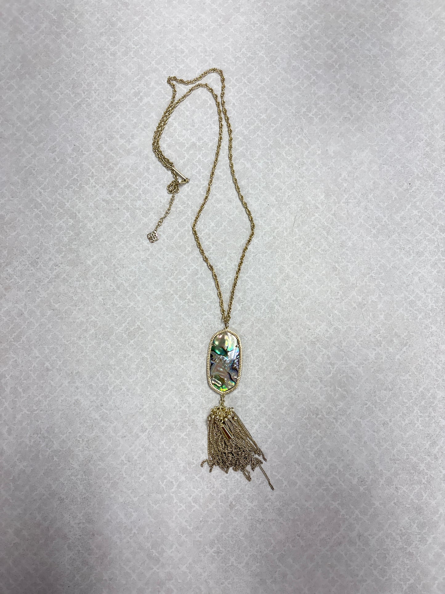 Necklace Pendant By Kendra Scott In Gold