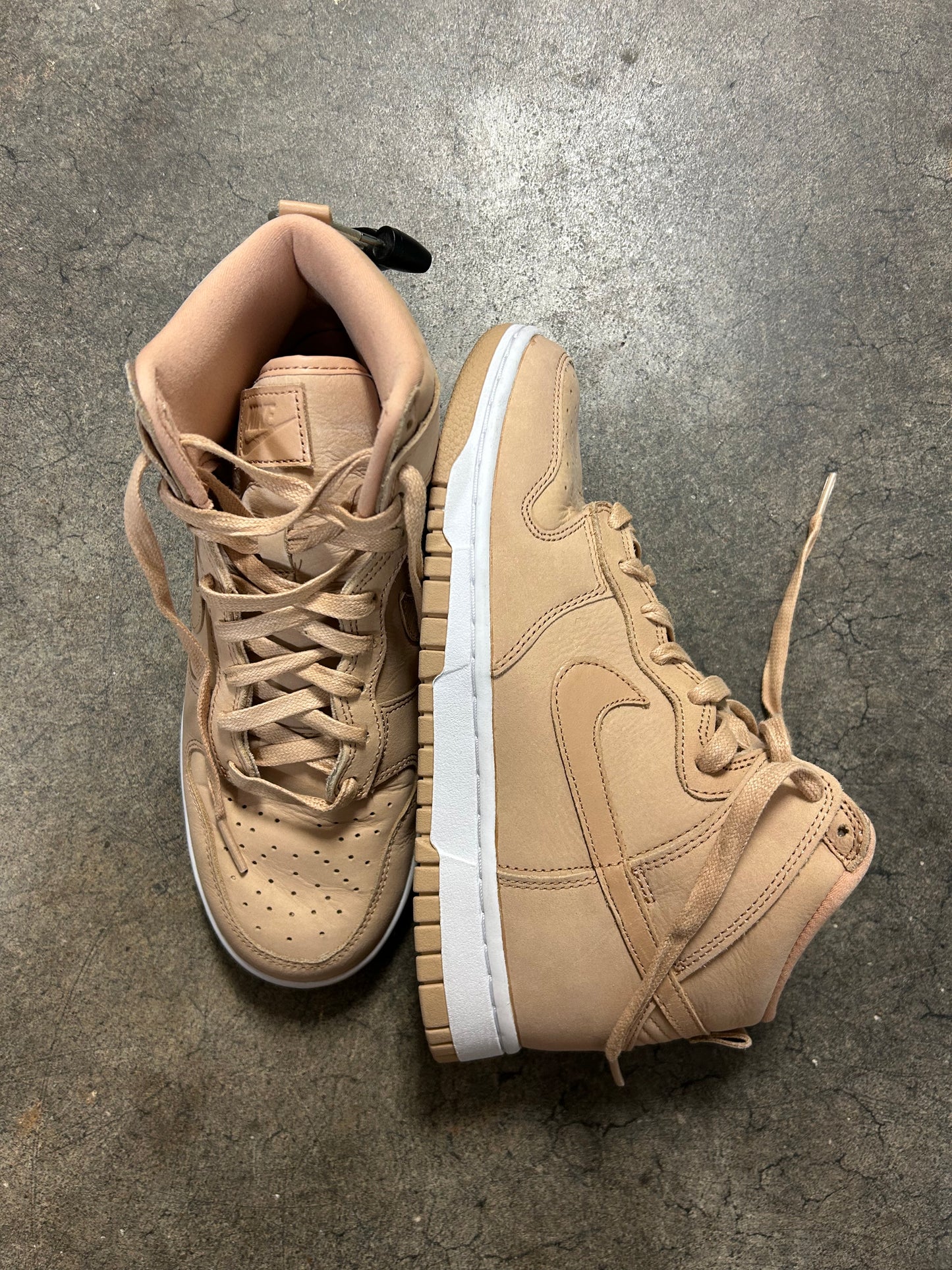 Shoes Athletic By Nike In Tan, Size:7.5