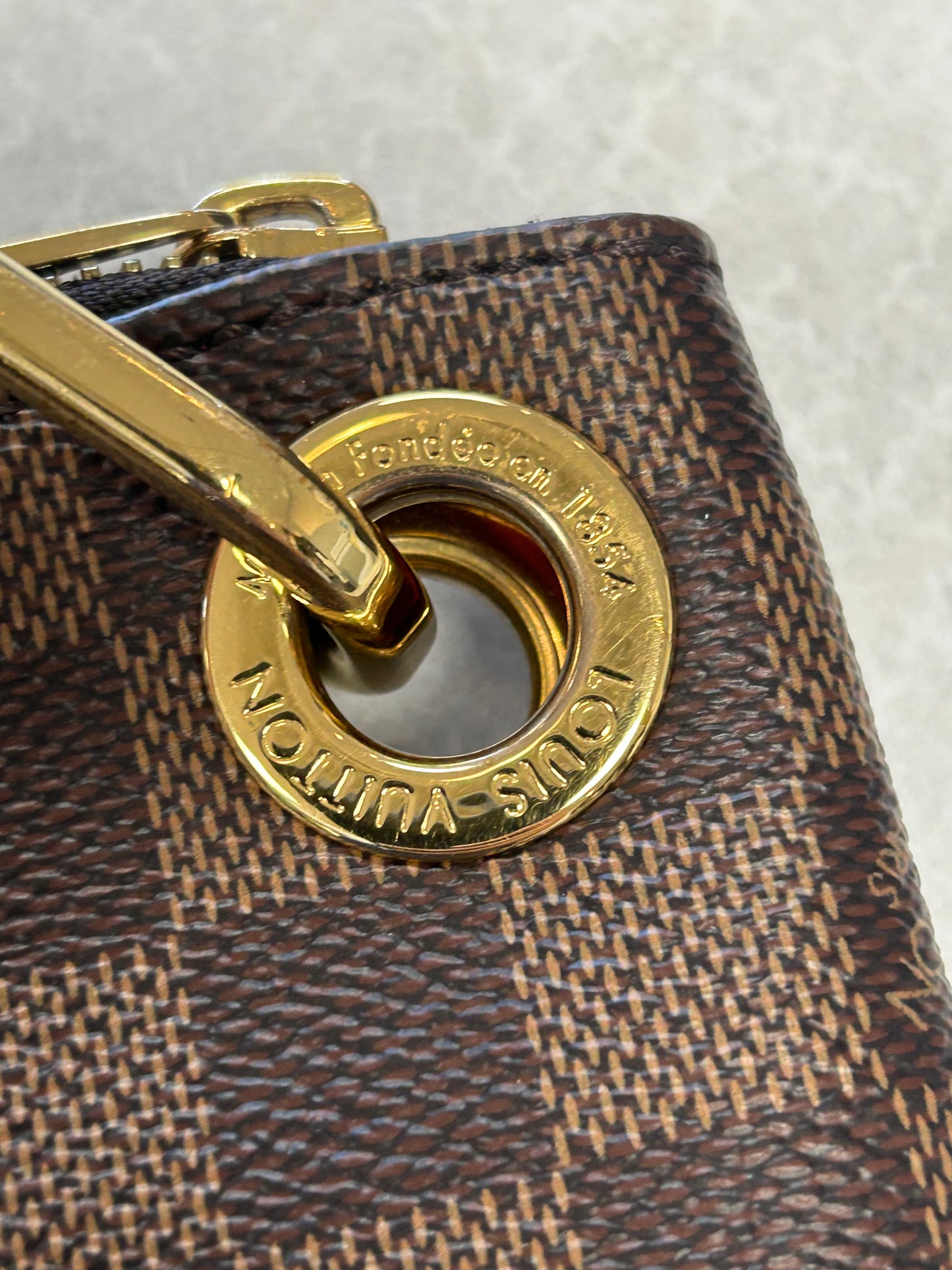 Crossbody Luxury Designer By Louis Vuitton In Brown, Size:Medium