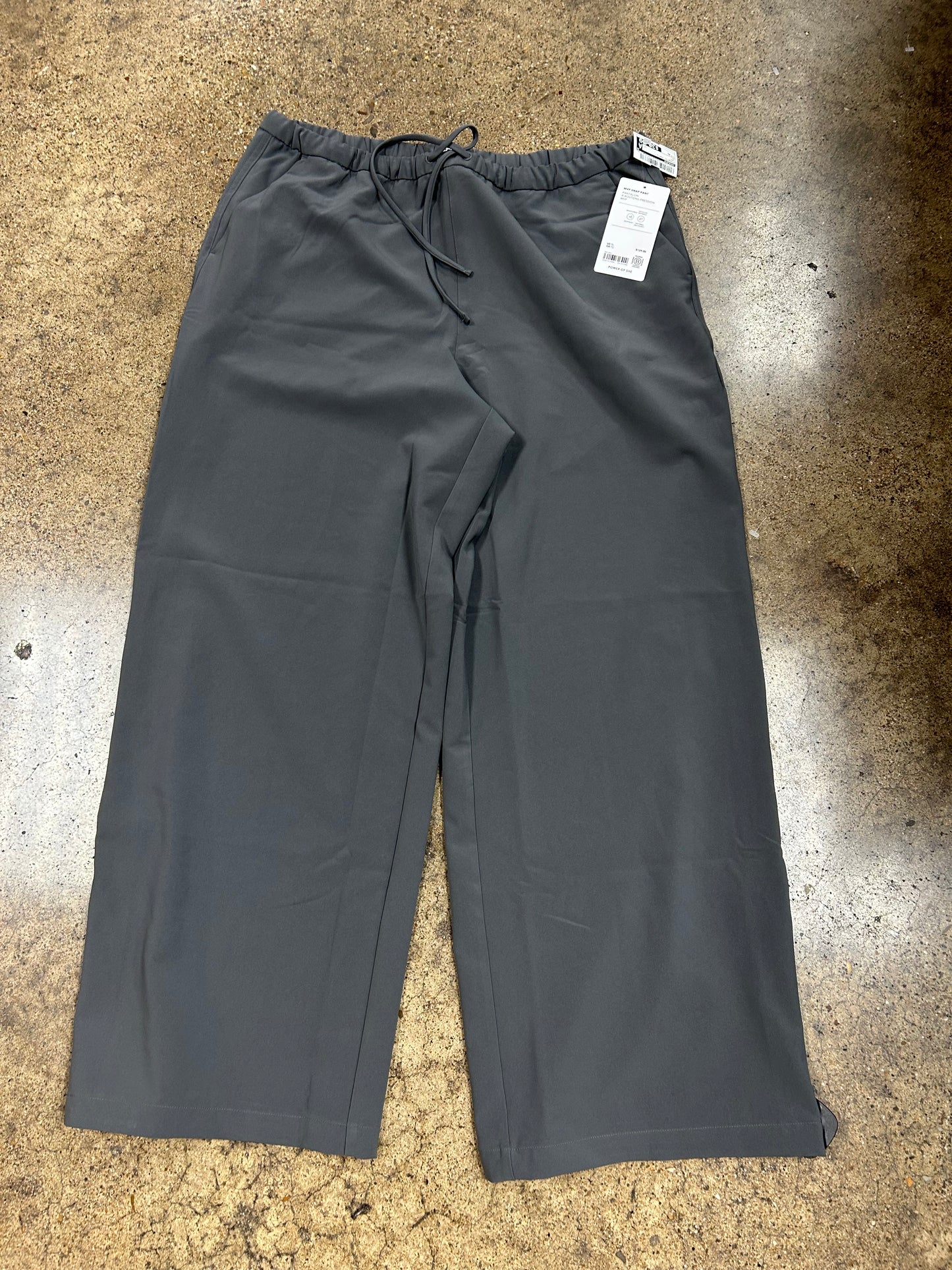 Athletic Pants By Athleta In Grey, Size:Xl