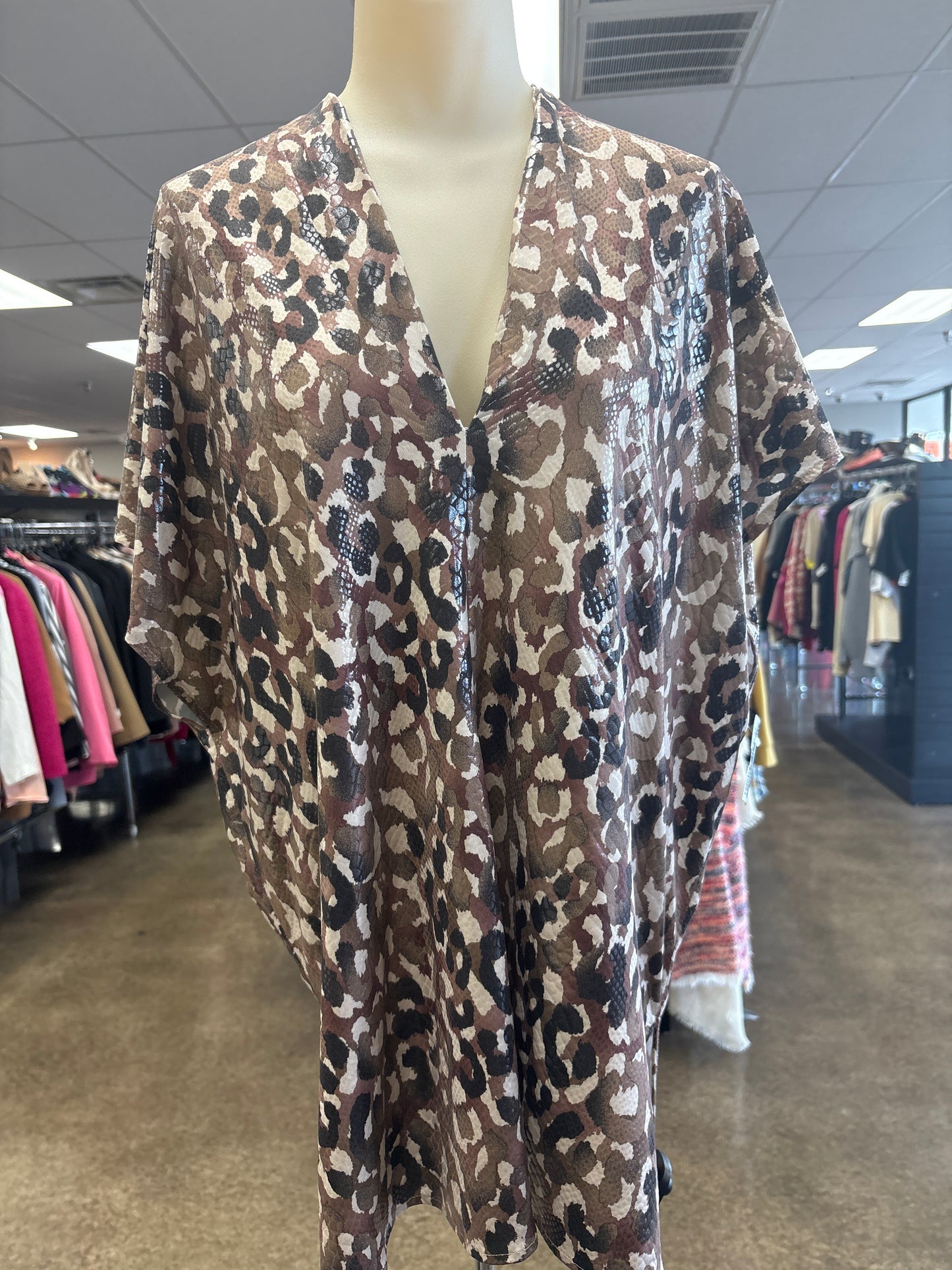 Top Ss By Adrienne In Animal Print, Size:M