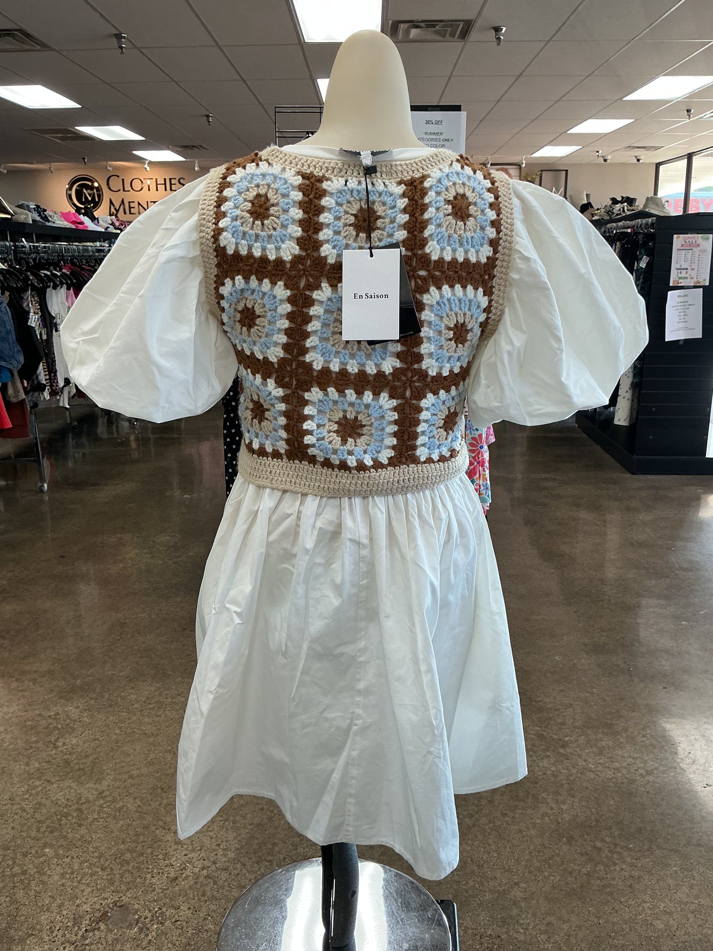 Dress Casual Short By En Saison In Tan & White, Size:S