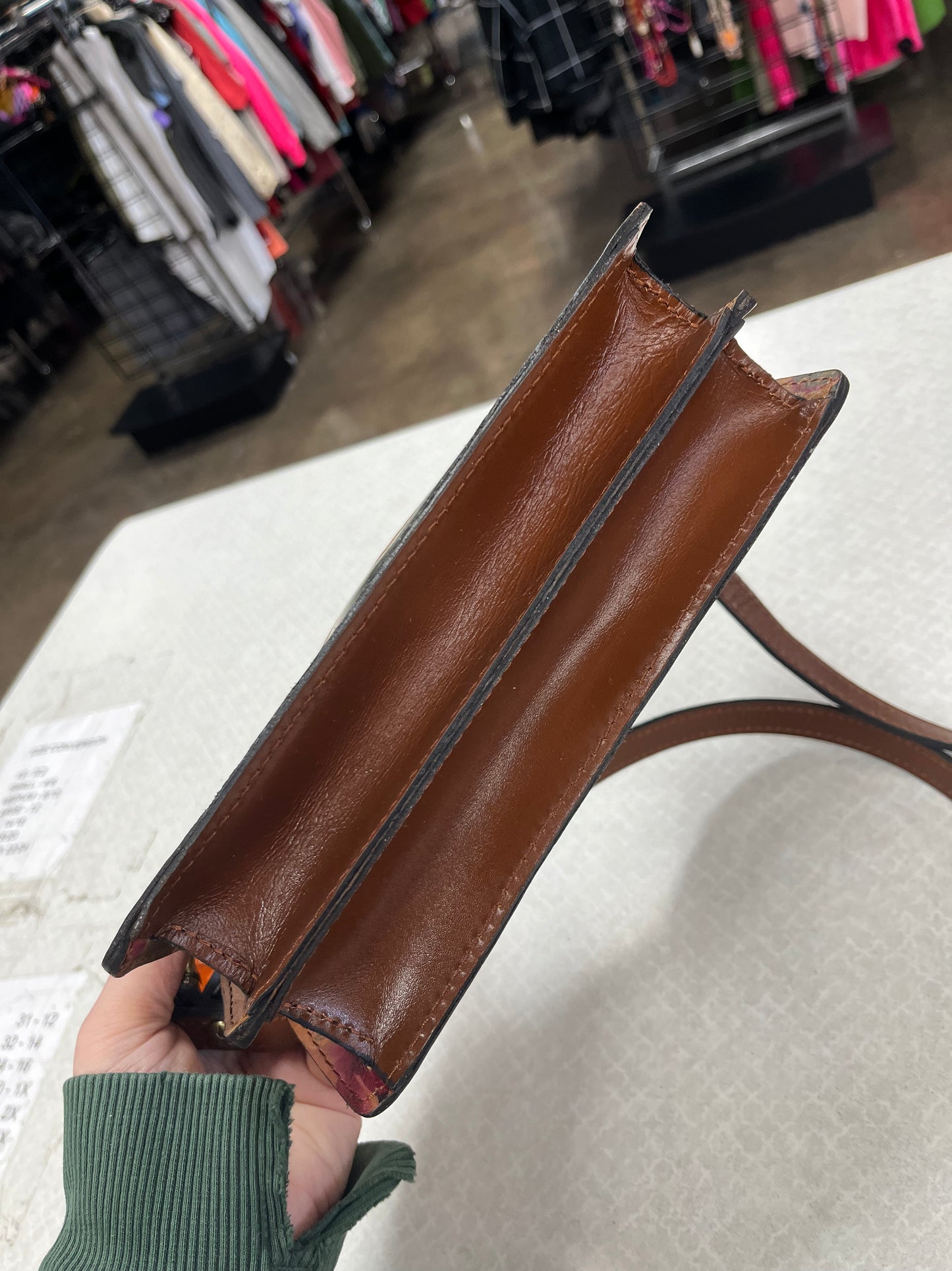 Crossbody Designer By Patricia Nash In Floral Print, Size:Medium