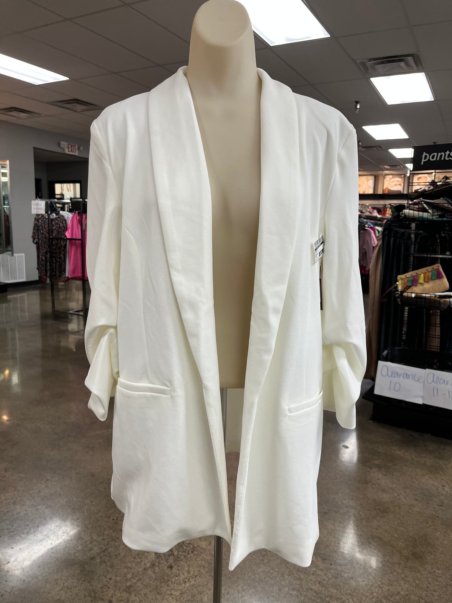 Blazer By Clothes Mentor In White, Size:L