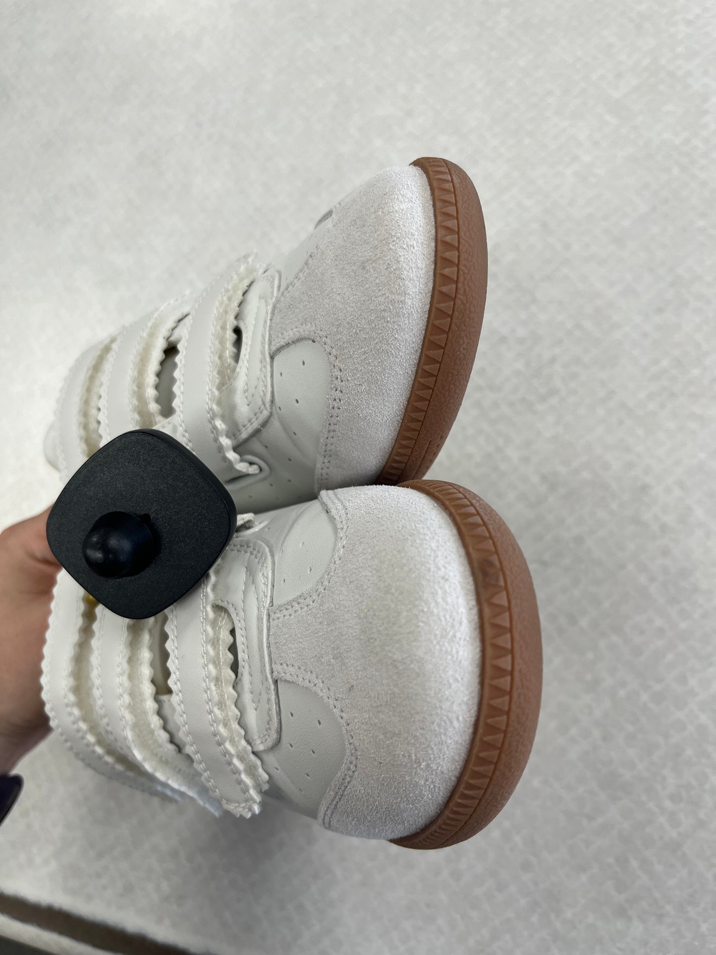 Shoes Sneakers By Steve Madden In White & Yellow, Size:8.5