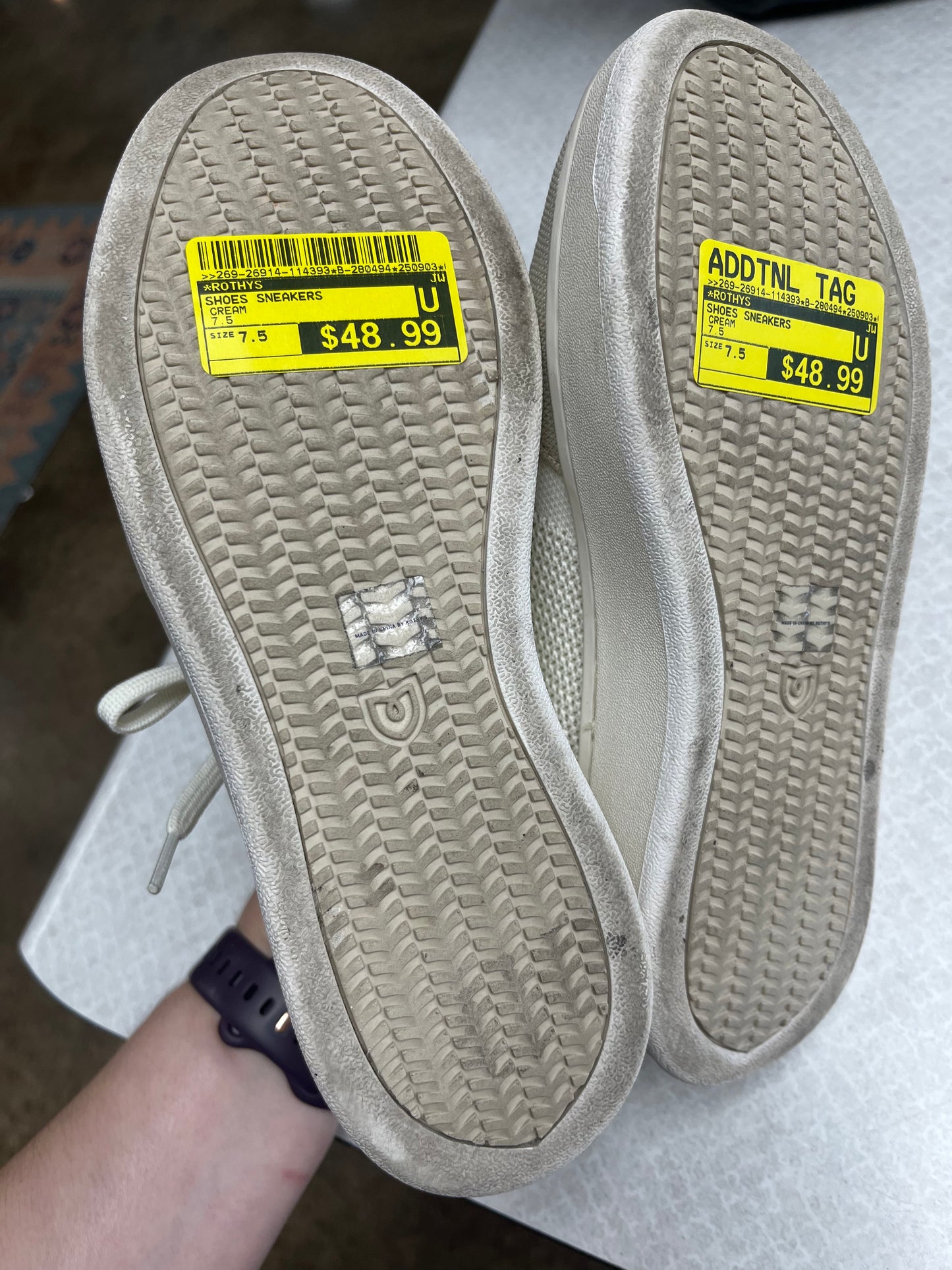 Shoes Sneakers By Rothys In Cream, Size:7.5
