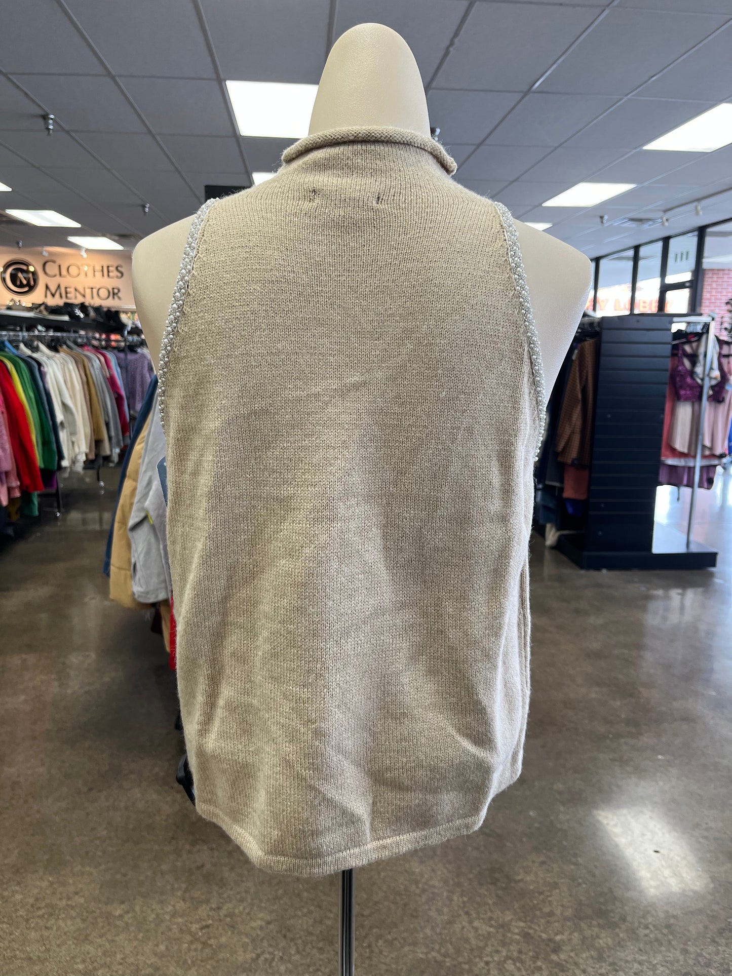 Top Sleeveless By Drew In Tan, Size:L