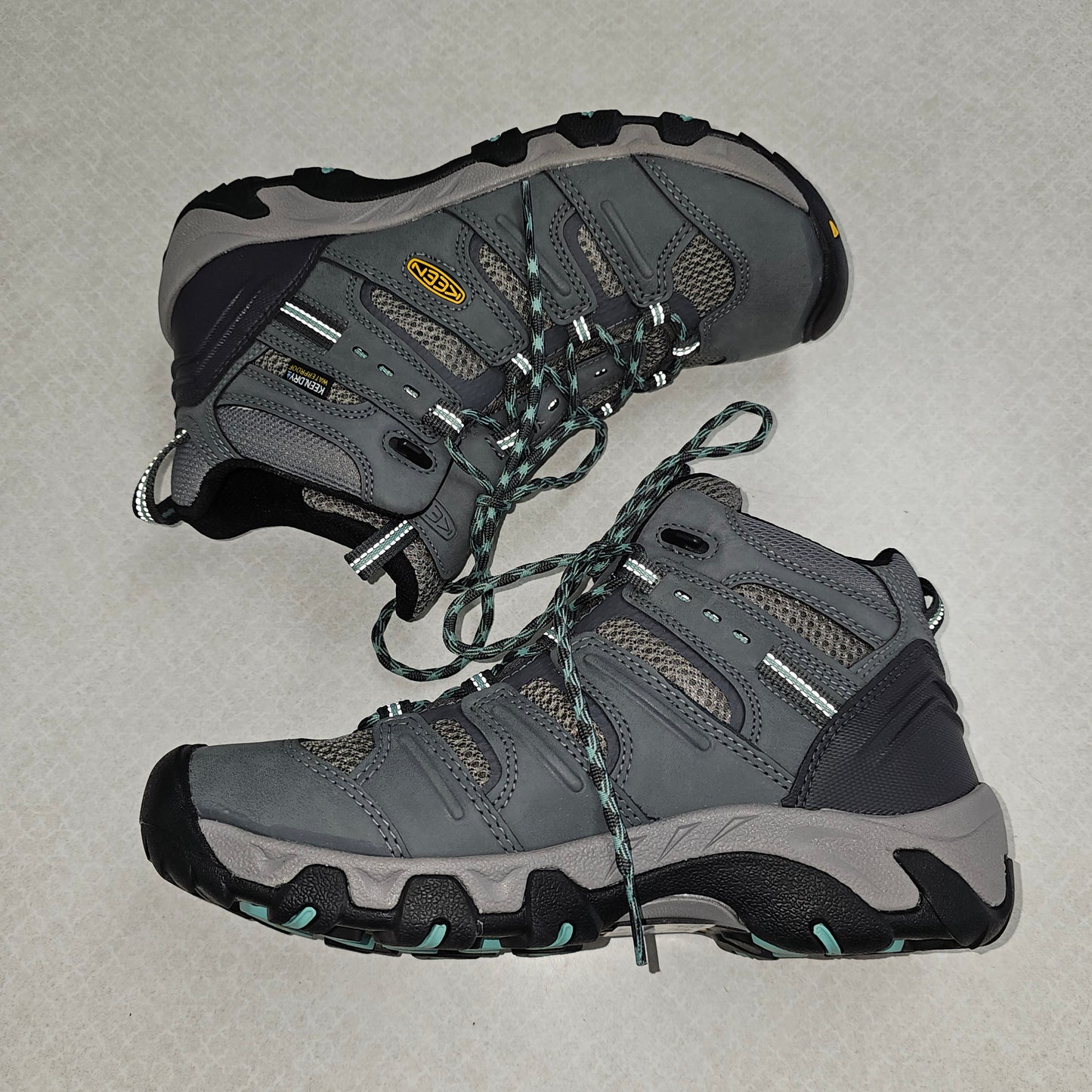 Shoes Hiking By Keen In Grey, Size:10