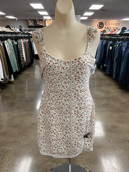 Dress Casual Short By Honey Punch In Floral Print, Size:S