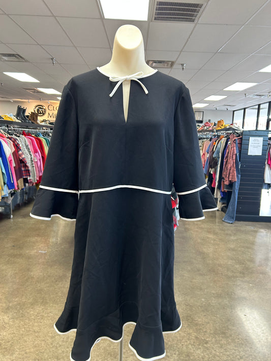 Dress Casual Short By Ted Baker In Black & White, Size:Large