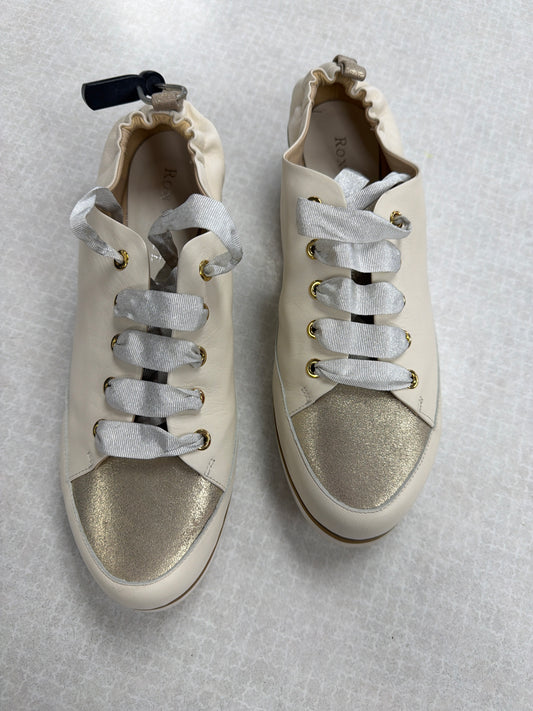 Shoes Sneakers By Cma In Gold, Size:10