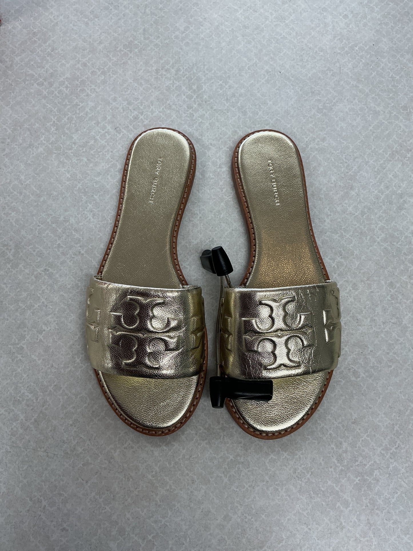 Sandals Designer By Tory Burch In Gold, Size:7.5