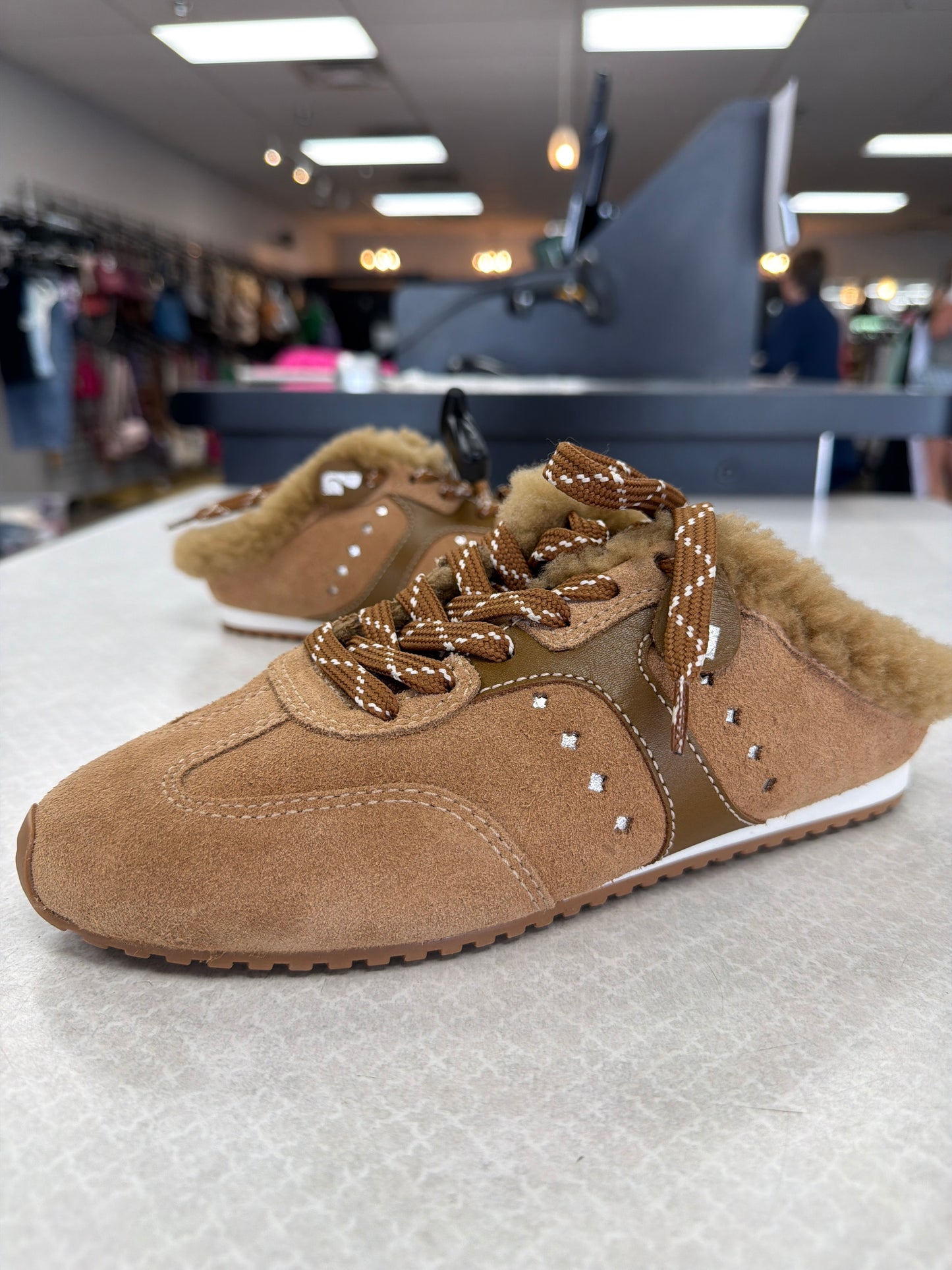 Shoes Sneakers By Cma In Brown, Size:6.5