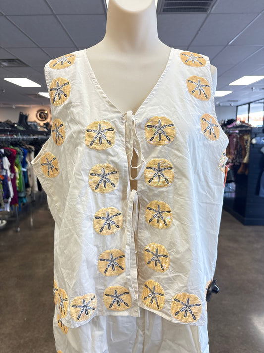 Top Sleeveless By Queen of Sparkles In Cream, Size:Xl