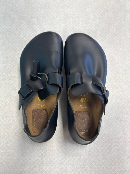 Shoes Flats By Birkenstock In Black, Size:7