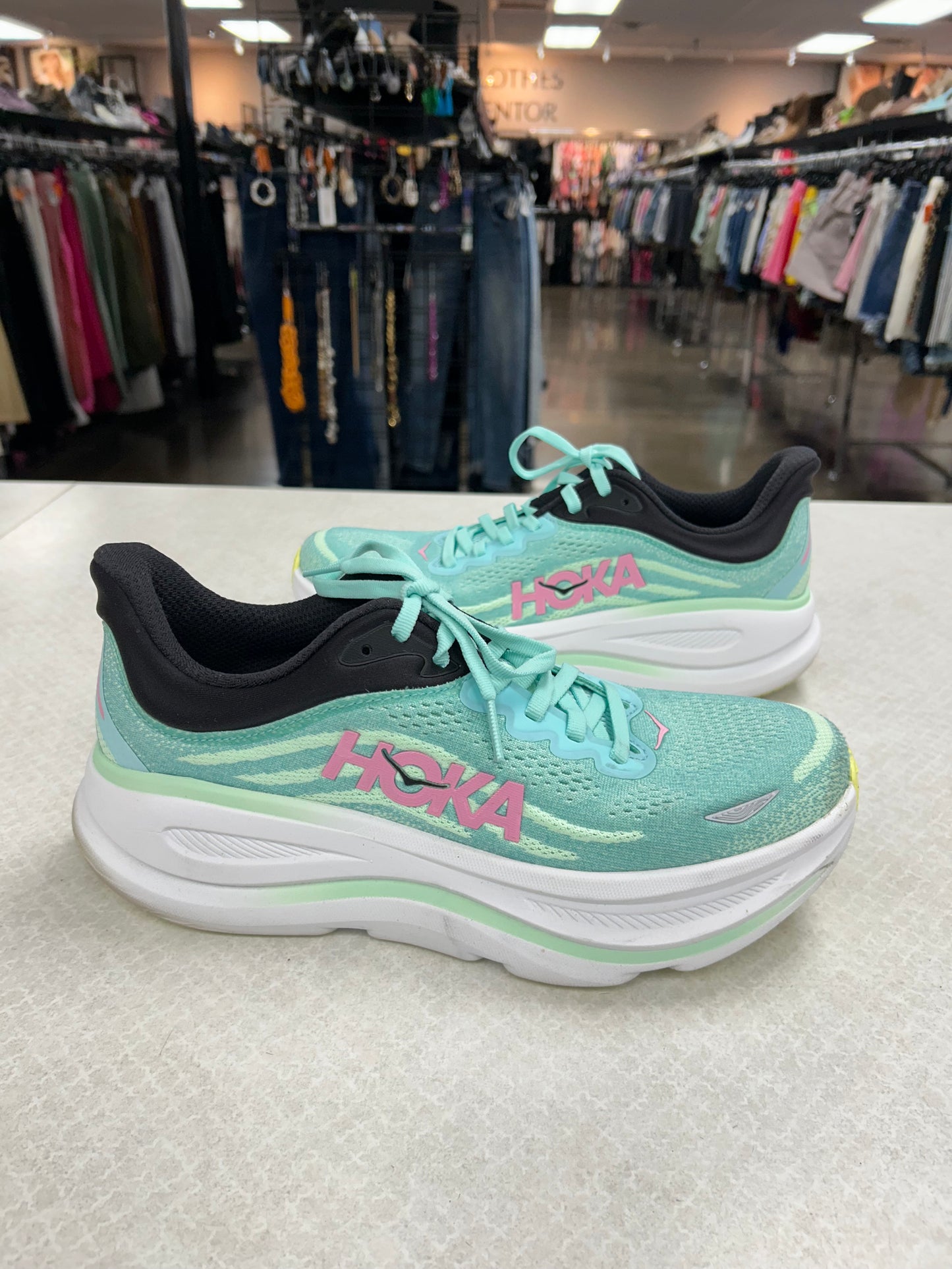Shoes Athletic By Hoka In Green, Size:9