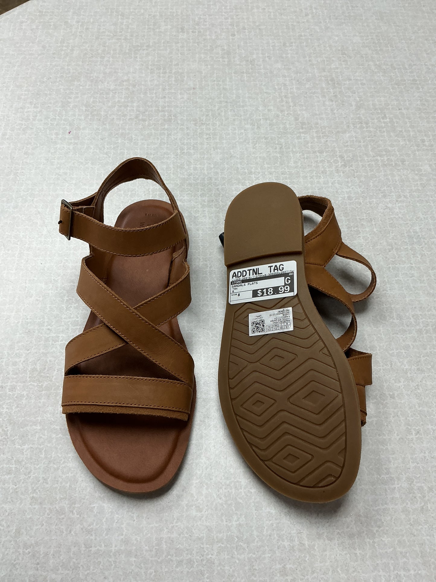 Sandals Flats By Toms In Tan, Size:8