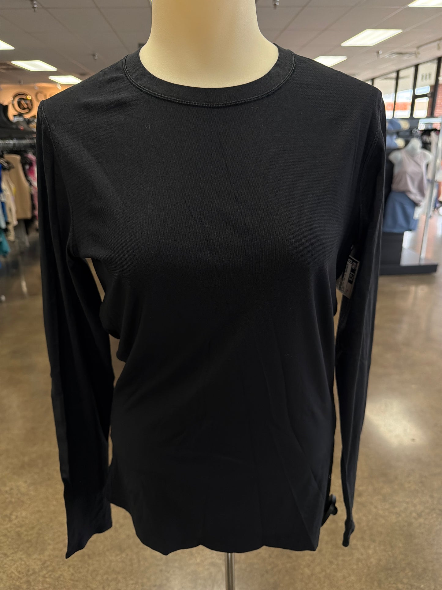 Athletic Top Ls Crewneck By Lululemon In Black, Size:M