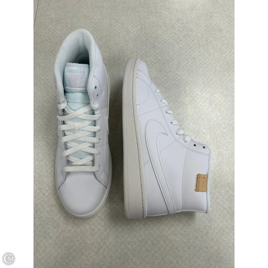 Shoes Sneakers By Nike In White, Size: 9