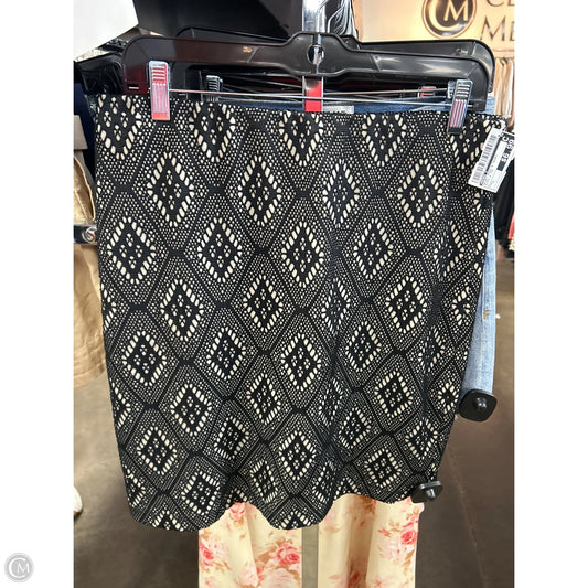Skirt Mini & Short By Renee C In Black & Tan, Size: L