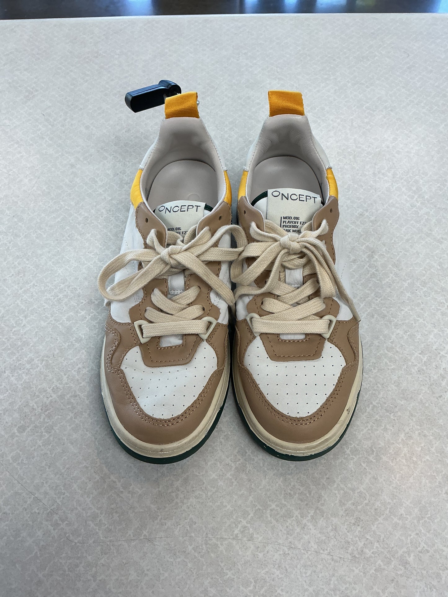 Shoes Sneakers By Cma In Tan & White, Size:7