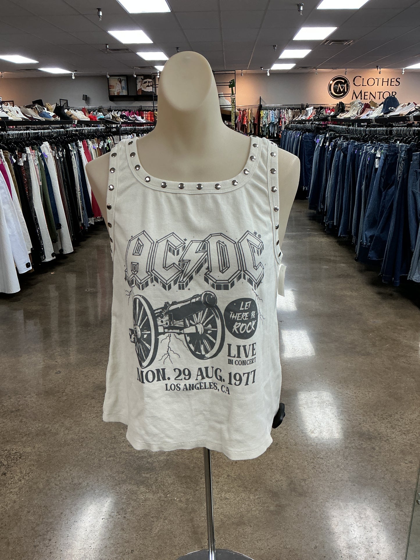 Tank Top By Clothes Mentor In Cream, Size:L