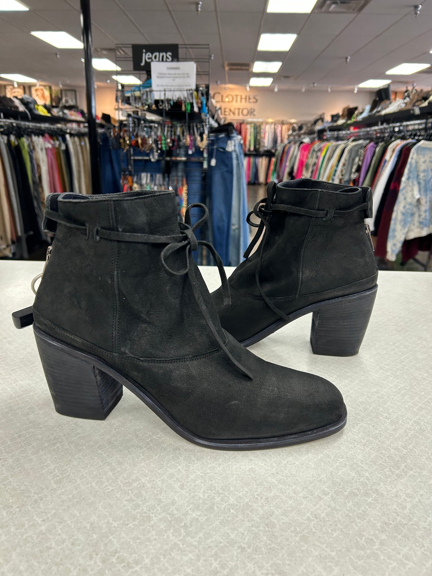 Boots Ankle Heels By Cma In Black, Size:11