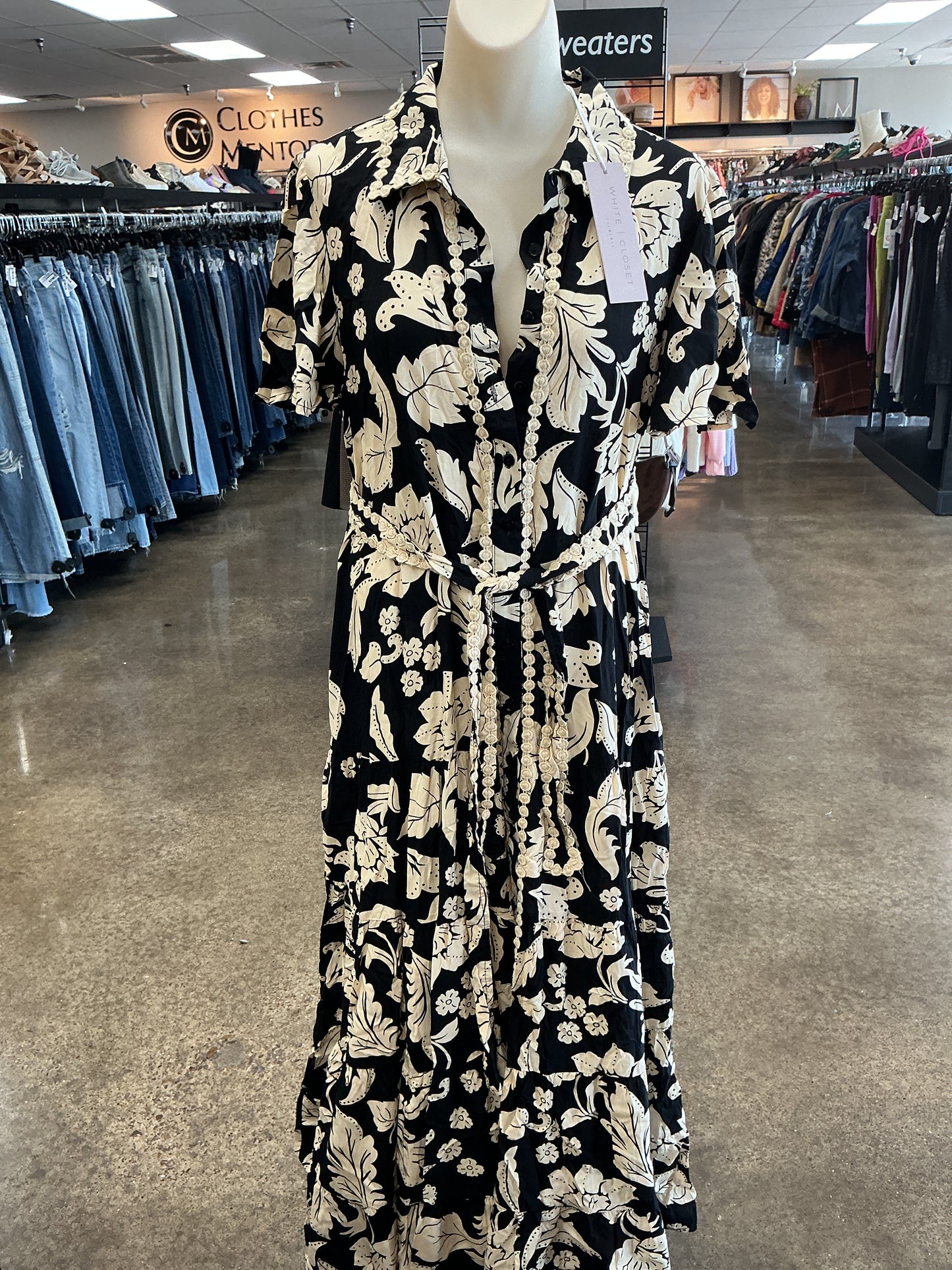 Dress Casual Maxi By Clothes Mentor In Black & Cream, Size:M