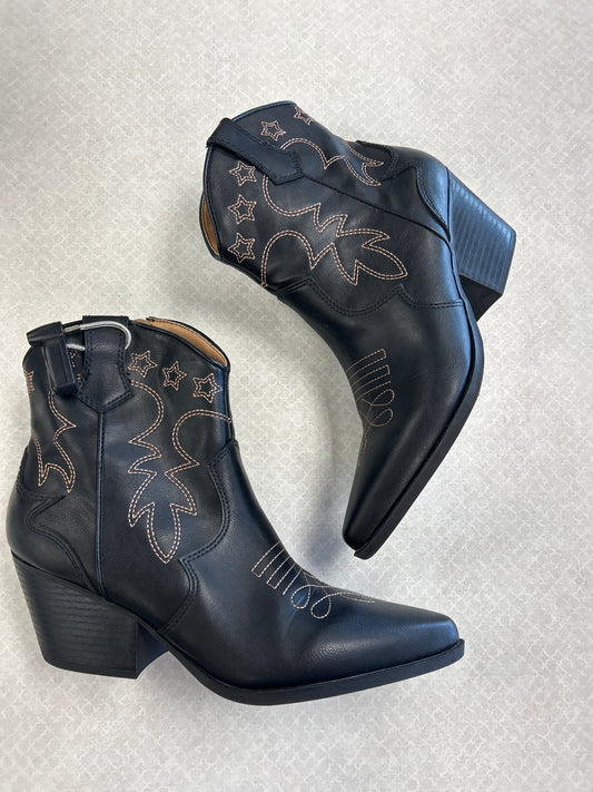 BOOTS ANKLE FLATS by INDIGO RD In BLACK & TAN, Size: 9