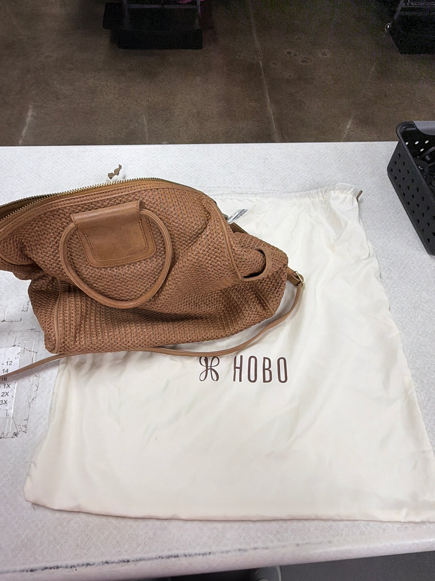 Handbag By Hobo Intl In Tan, Size:Large