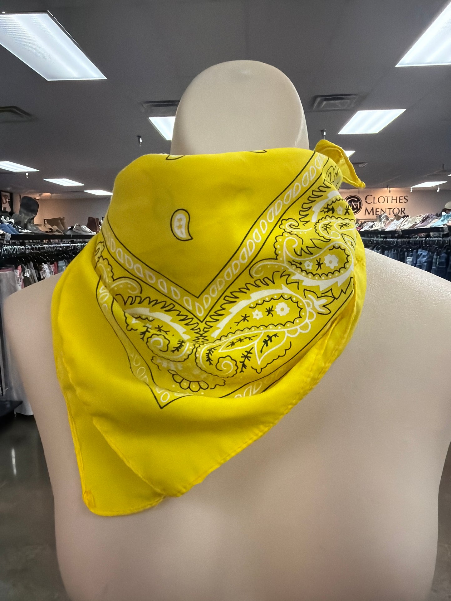 Bandanna By Clothes Mentor In Yellow