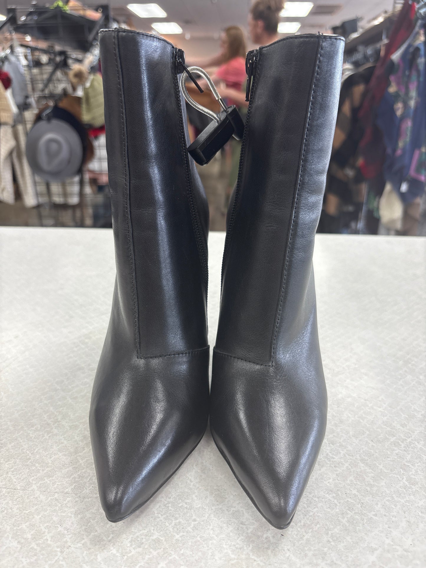 BOOTS ANKLE HEELS by    CLOTHES MENTOR In BLACK, Size: 6
