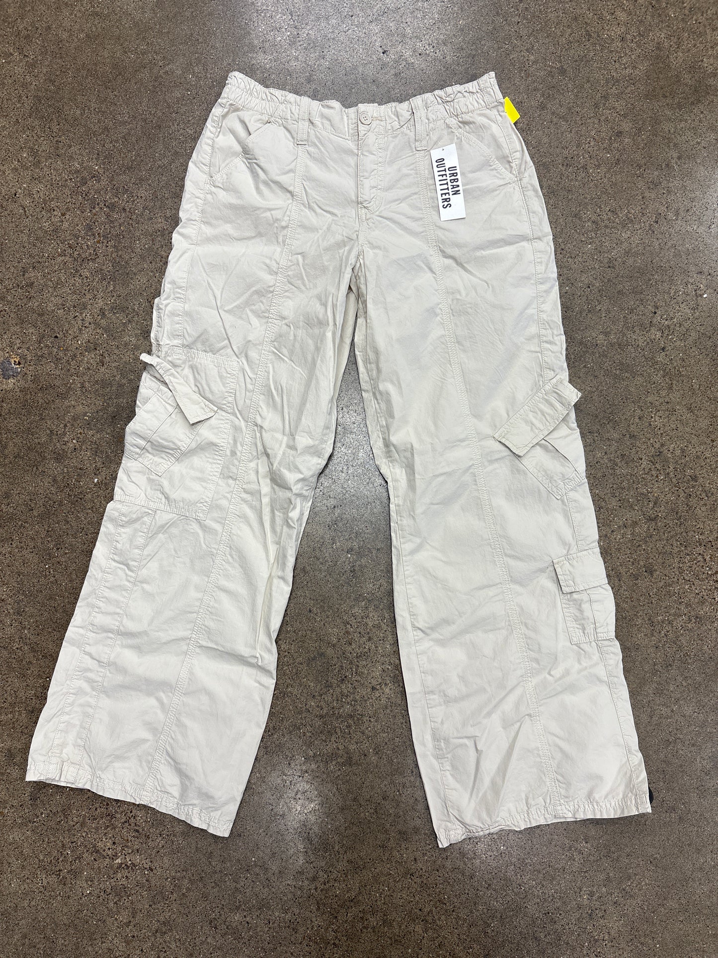 Pants Cargo & Utility By Bdg In Cream, Size:M