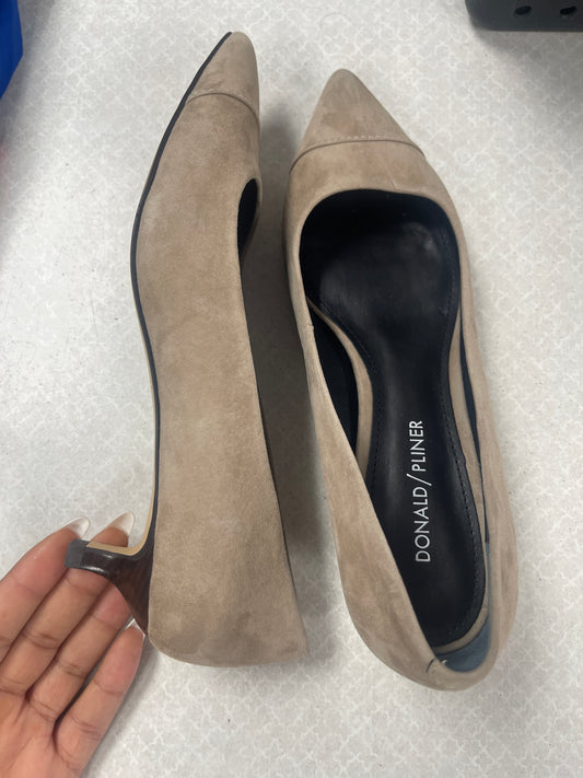 Shoes Heels Kitten By Donald Pliner In Taupe, Size:7.5