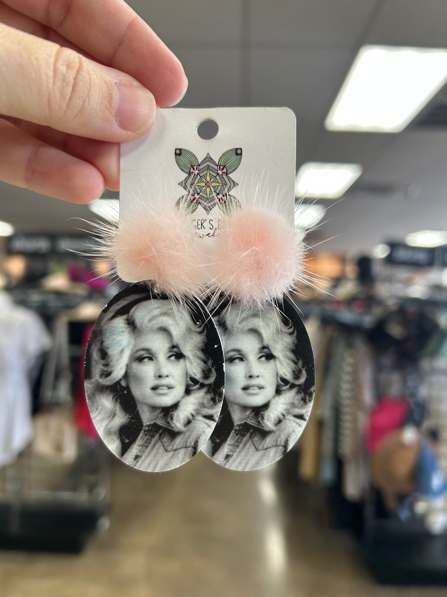 Earrings Dangle/Drop By Clothes Mentor In Black & White