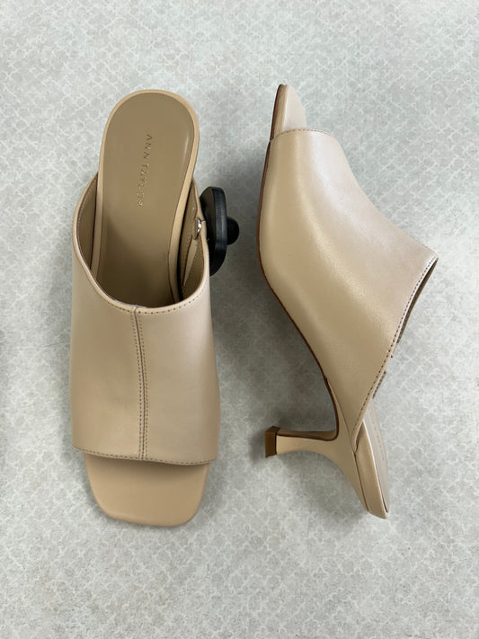 Sandals Heels Kitten By Ann Taylor In Cream, Size:6