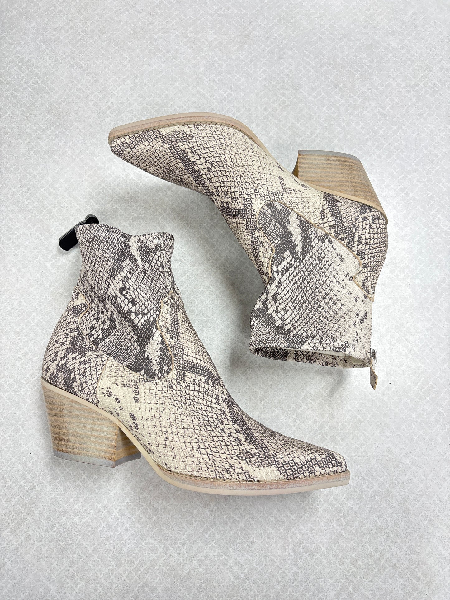 Boots Ankle Heels By Dolce Vita In Snakeskin Print, Size:7.5