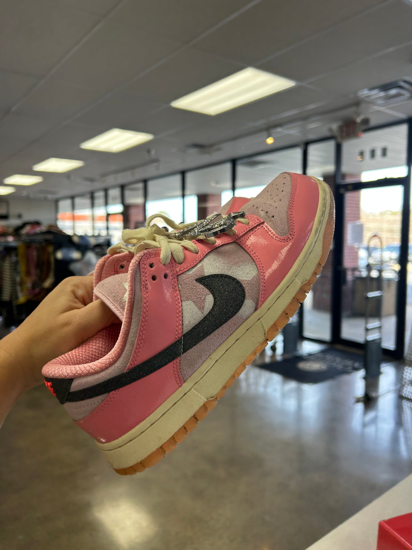 Shoes Sneakers By Nike In Pink, Size:8