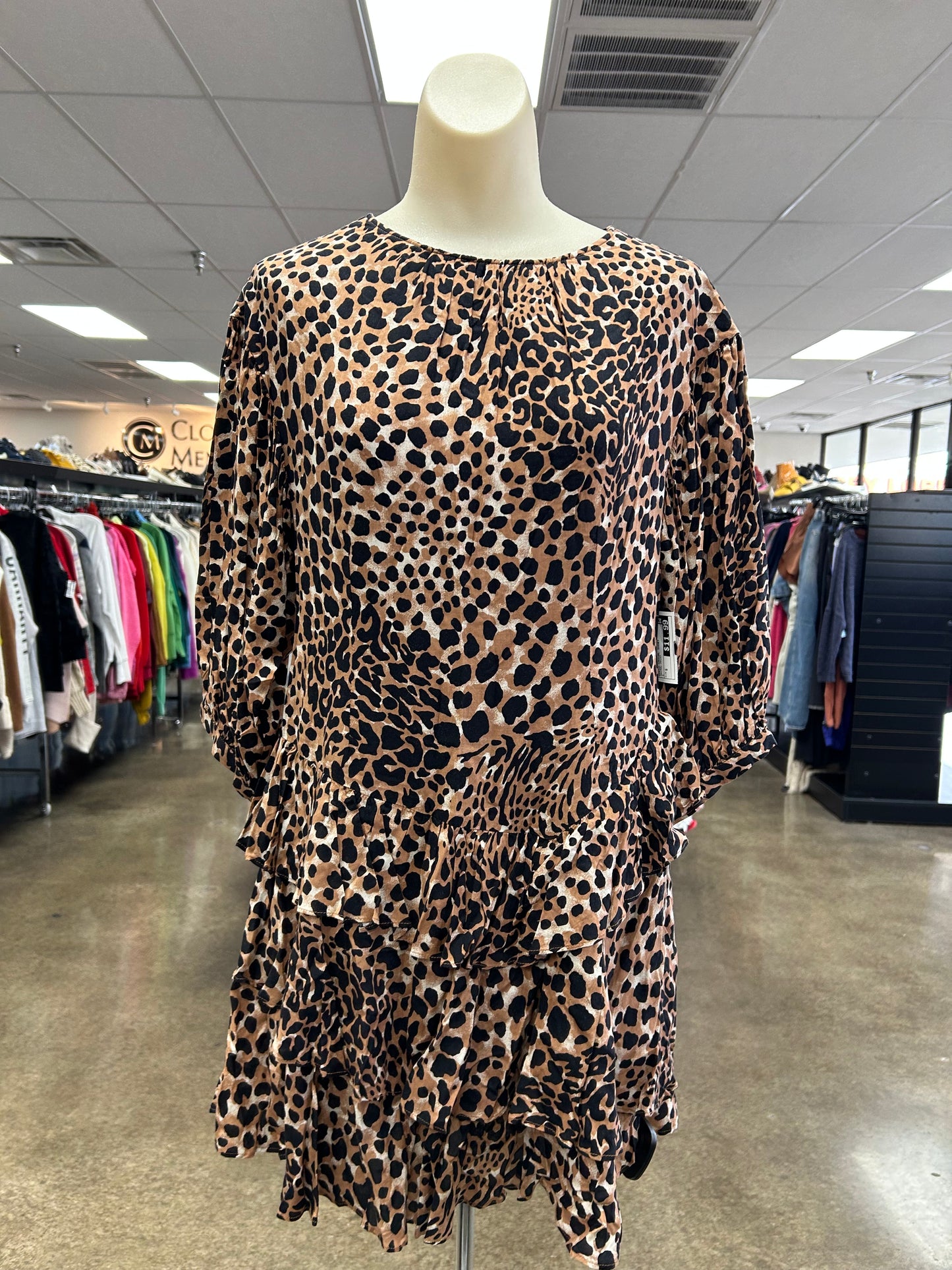 Dress Casual Short By Collective Concepts In Animal Print, Size:S