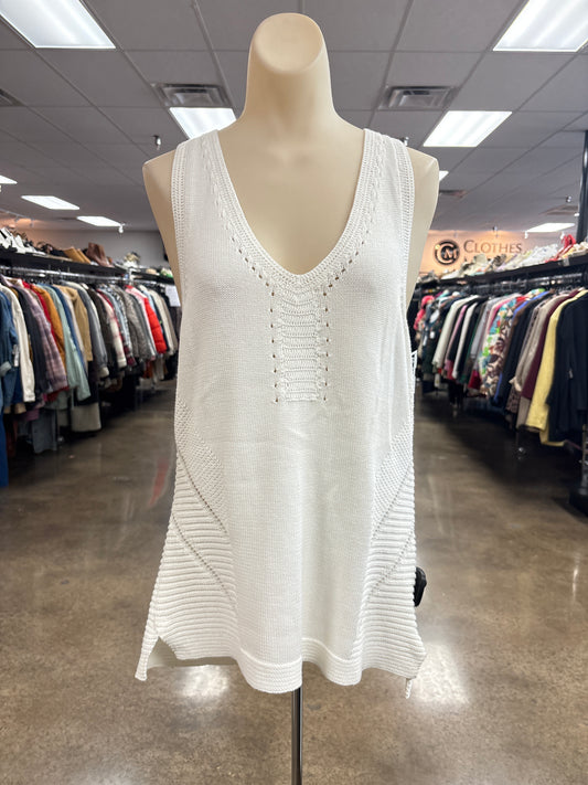 Top Sleeveless Designer By Lilly Pulitzer In White, Size:L