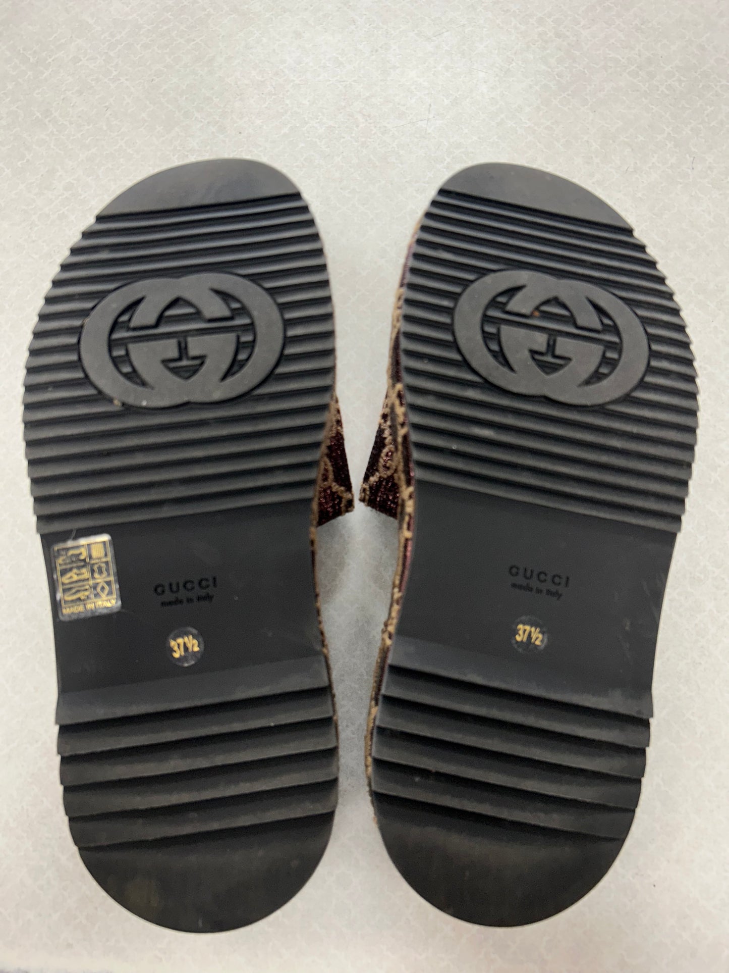 Sandals Luxury Designer By Gucci In Bronze, Size:7.5