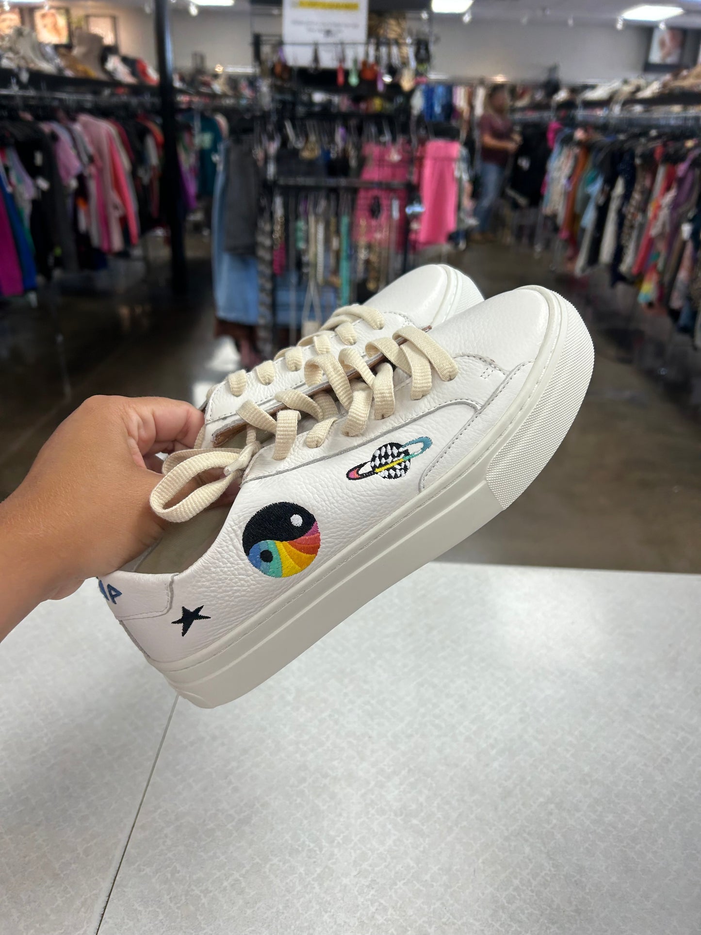 Shoes Sneakers By Soludos In Cream, Size:7.5