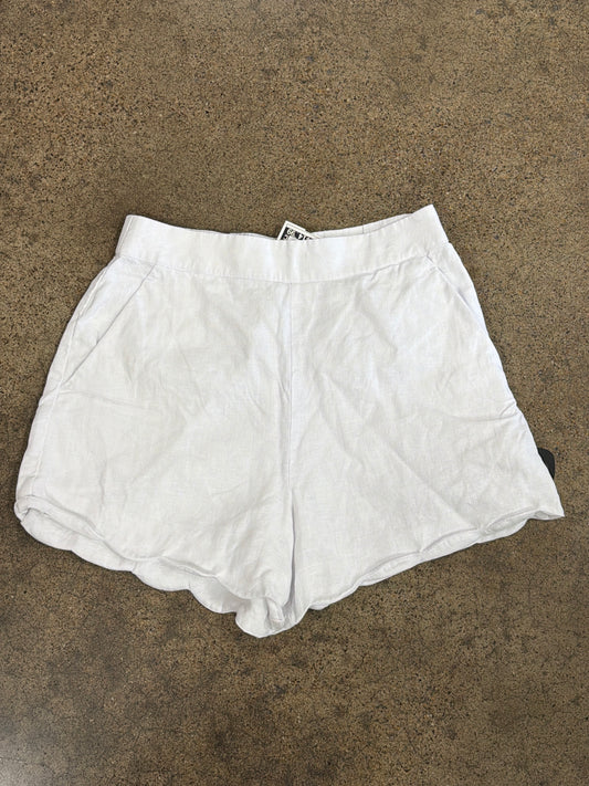 Shorts By Abercrombie And Fitch In White, Size:6