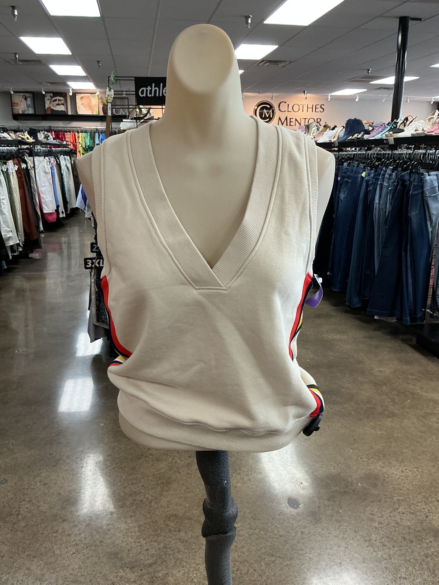 Top Sleeveless By Evereve In Tan, Size:Xs