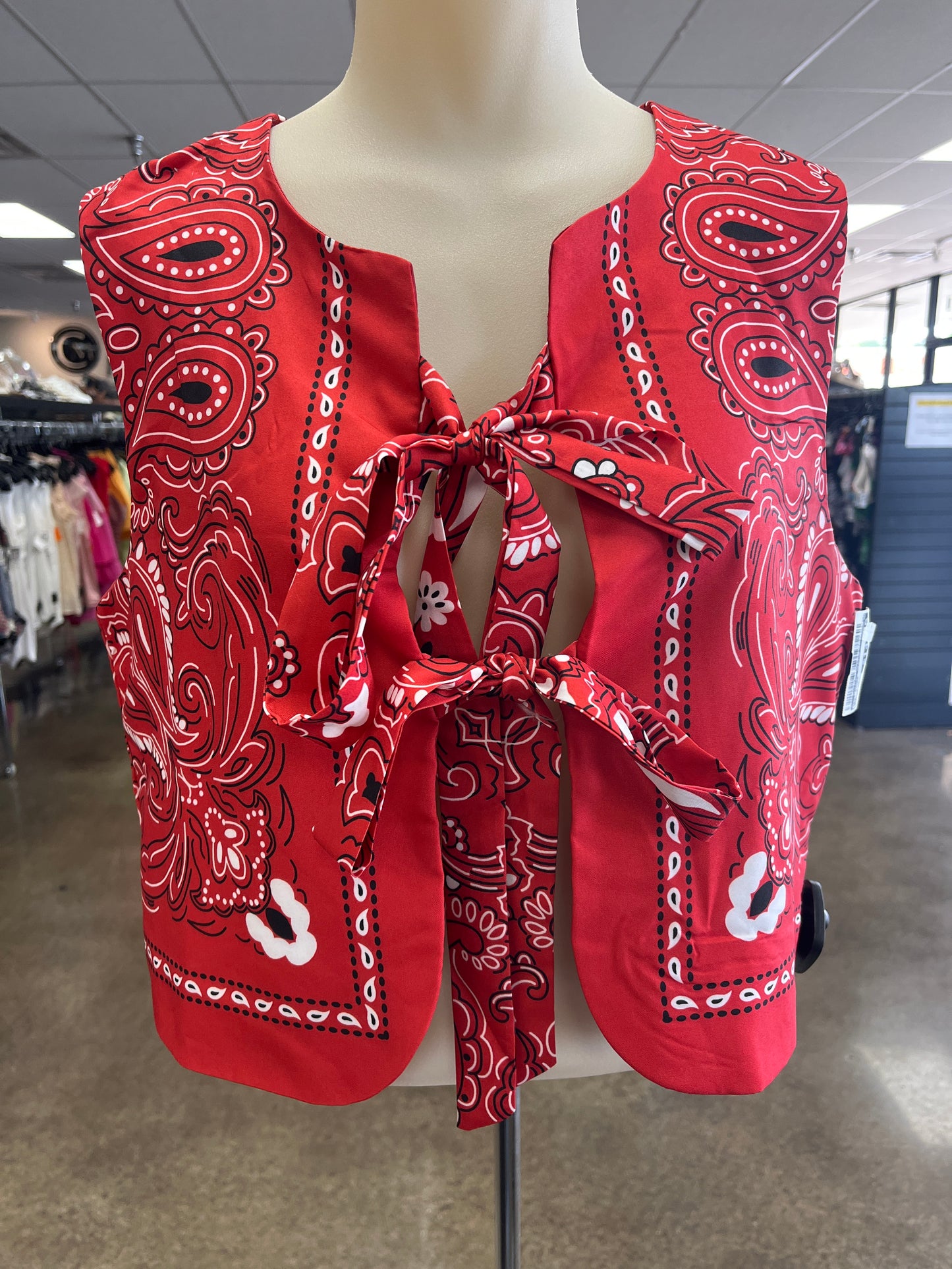 Vest Other By Clothes Mentor In Red, Size:S