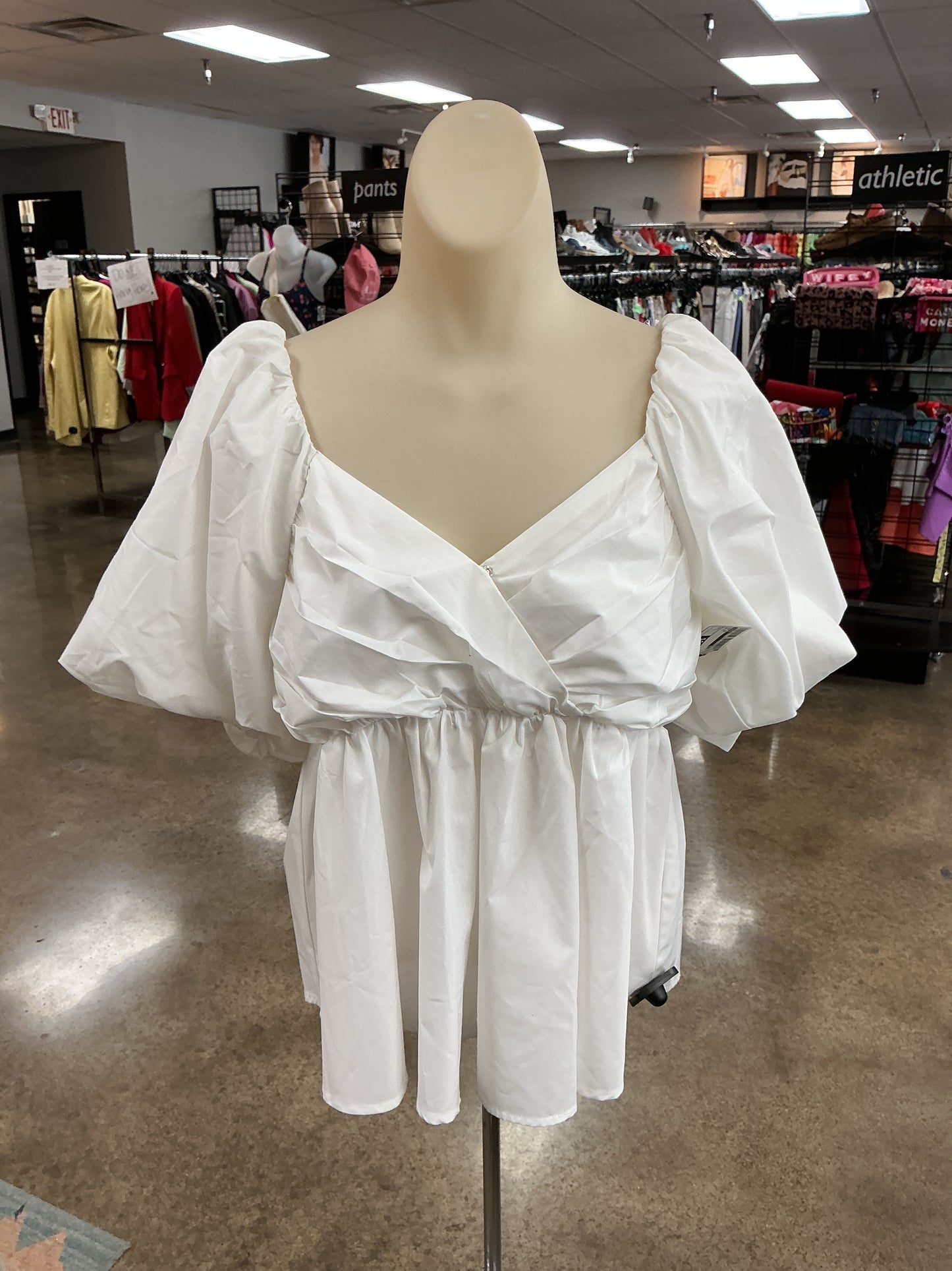 Top Ss By Entro In White, Size:L